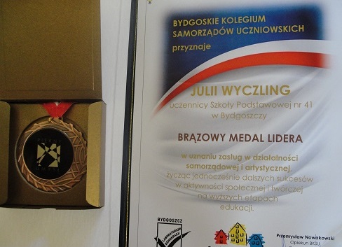 medal - julia